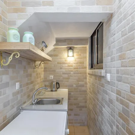 Parko Apartment Rhodes City